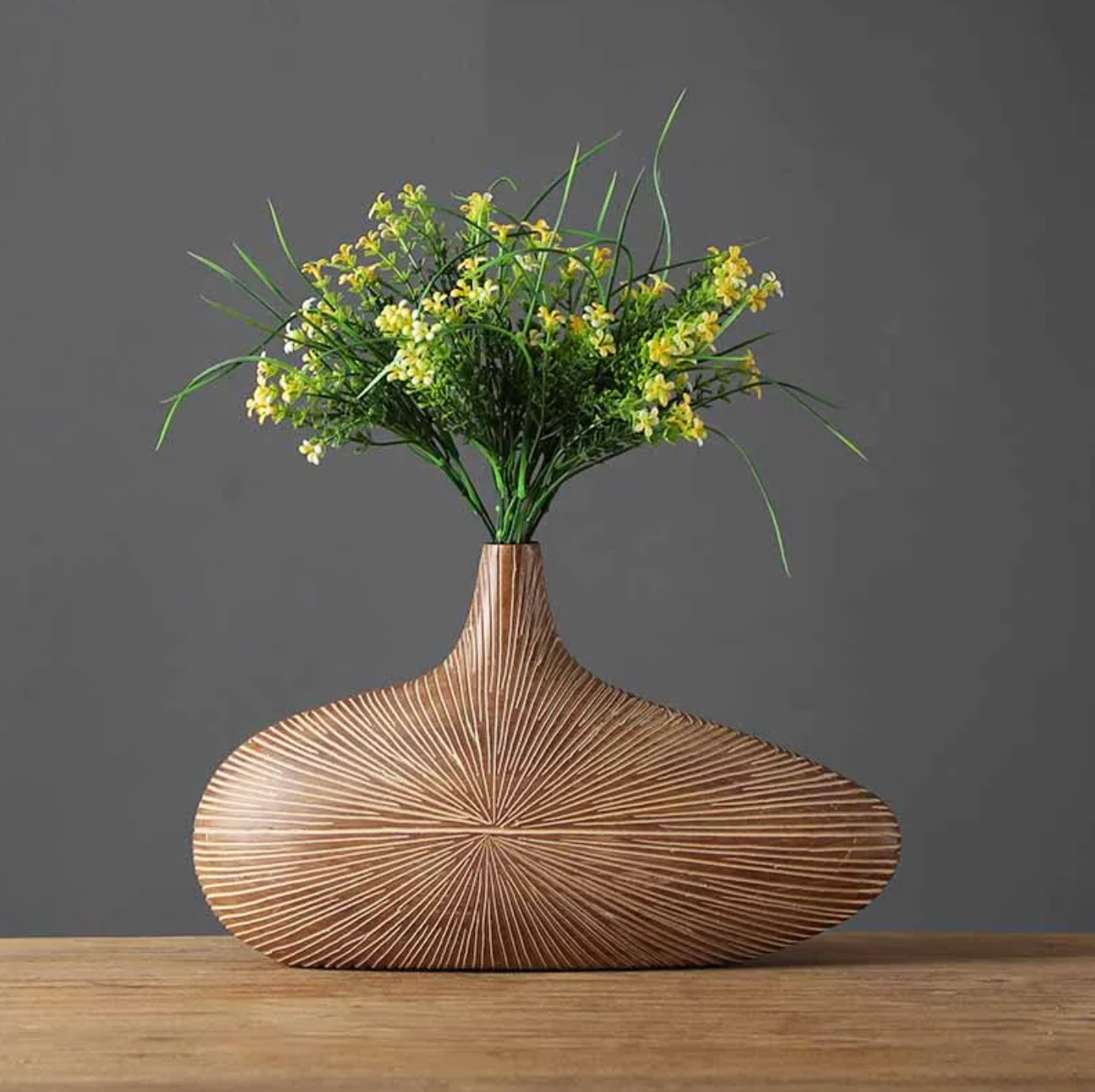 Norvo | ClayAura Sahara Skulpturert Vase | Håndlaget | Moderne Dekor for Hjem | Elegant Design