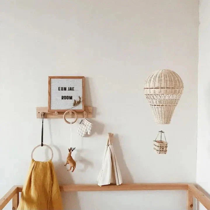 Norvo | Håndlaget Rattan Vevd Ballong Mobil Ornament