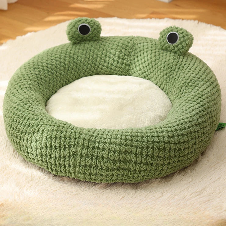 Norvo | Pet Cave FroggiHome | Plush Frog Design | Semi-Lukket & Rund | 40–50 cm | For Katter & Små Hunder