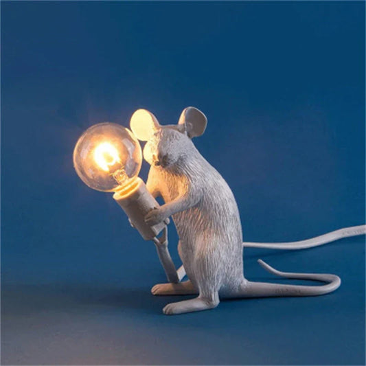 Norvo | Moderne LED Dyre Bordlamper: Har resin, Katt, og Ekorn Nattlys