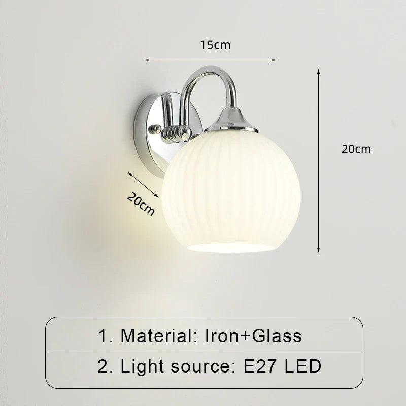 ModernWall - Skandinavisk LED Vegglampe med Glasskål