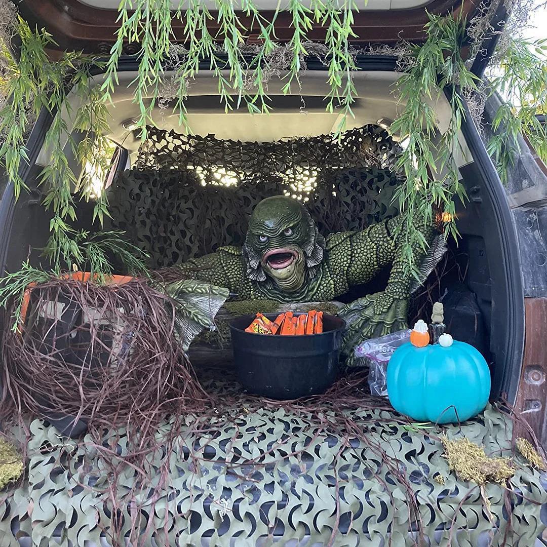 Norvo | Kreatur The Black Lagoon Grip skulpturer Figur Hagebygging Utendørs ornamenter Monster statue Mann Halloween dekorasjon