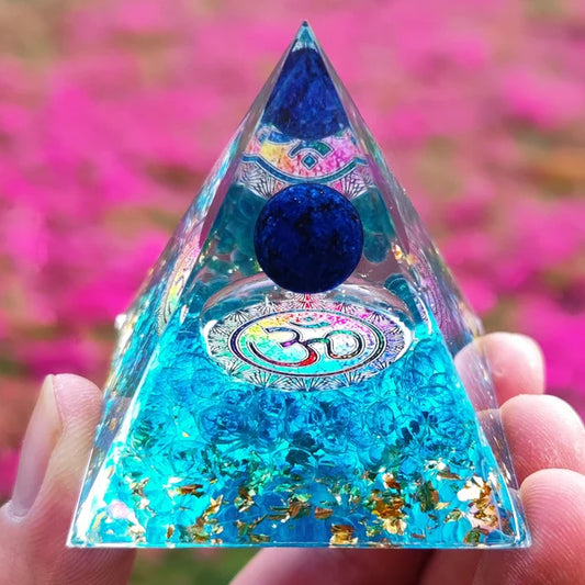 Norvo | Amethyst Peridot Orgone Pyramide - Energigenerator Krystall Reiki Chakra Orgonitt Meditasjonsverktøy