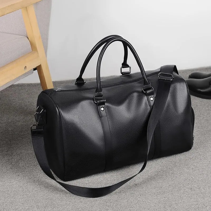 Norvo | Reiseveske Ravemo Roadster | Retro sportveske laget av vanntett PU | 44×33×21 cm | For korte turer, trening & motorsykkelkjøring
