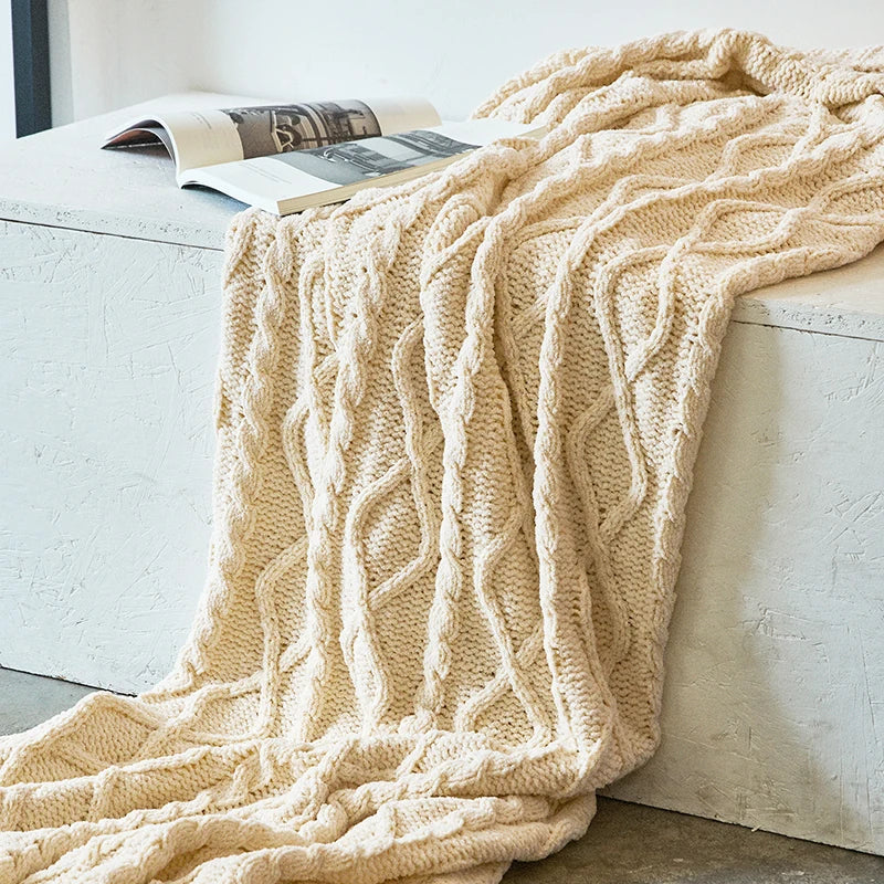 HeartCozy Blanket – Luxe Chenille Blanket with Heart Fringes Norvo