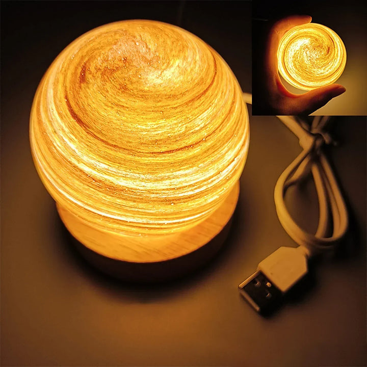 Norvo | CosmicGlow - Mini nattlamper 3D - soldekorasjon LED - galakse stemning