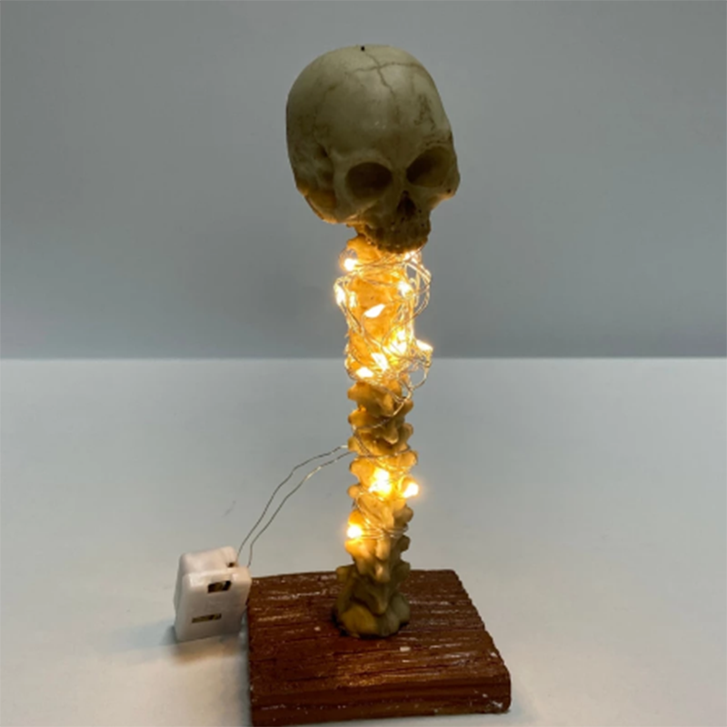 Norvo | Skeleton Skull Bordlampe