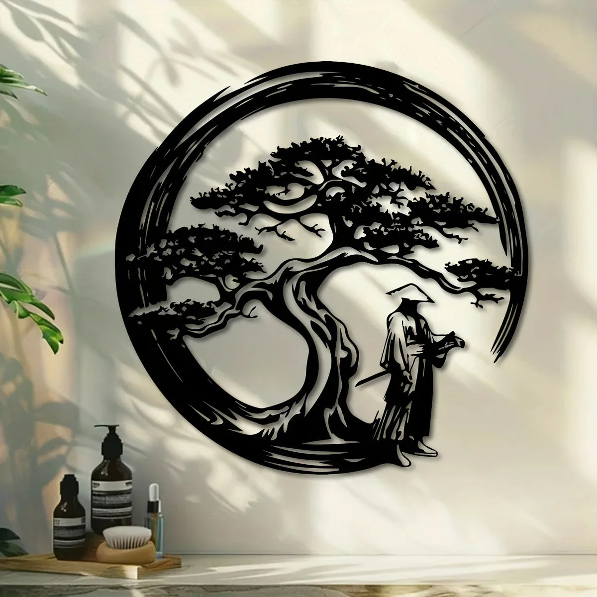 Norvo | ZENORA Metalveggdekor Bonsai | Japansk design med Torii & Enso | 40 × 40 cm