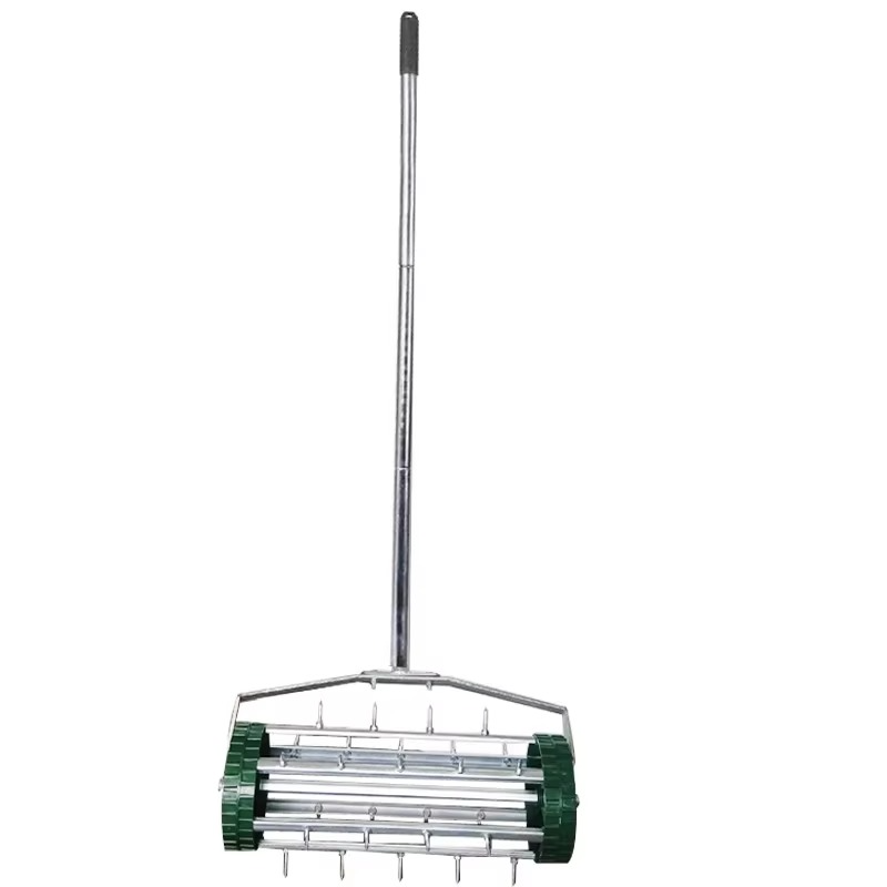 Norvo | Gresslufteruller for oksygenering, ventilasjon og gressvedlikehold