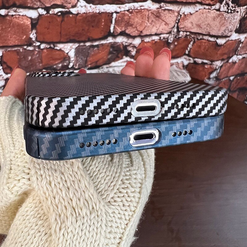 Norvo | Karbonfiber Magsafe Magnetisk iPhone Etui