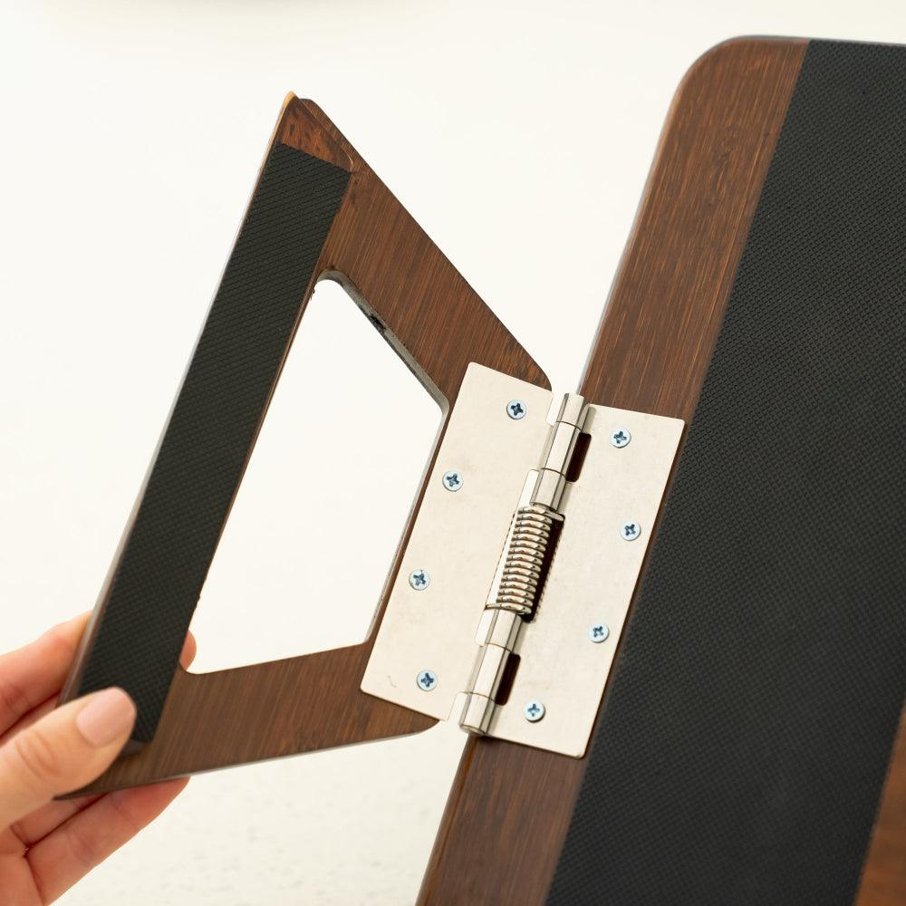 Norvo | SofaMate – Justerbart sofa armlene brett for drikke, snacks og fjernkontrolloppbevaring