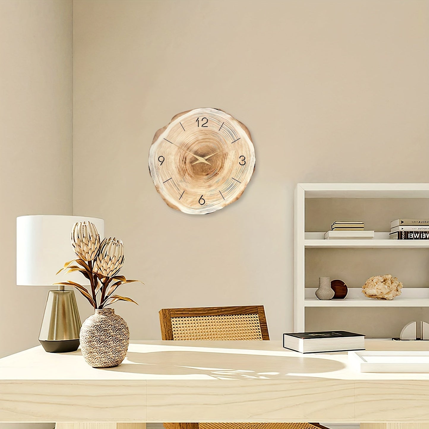 Norvo | Elegant Moderne Treveggklokke