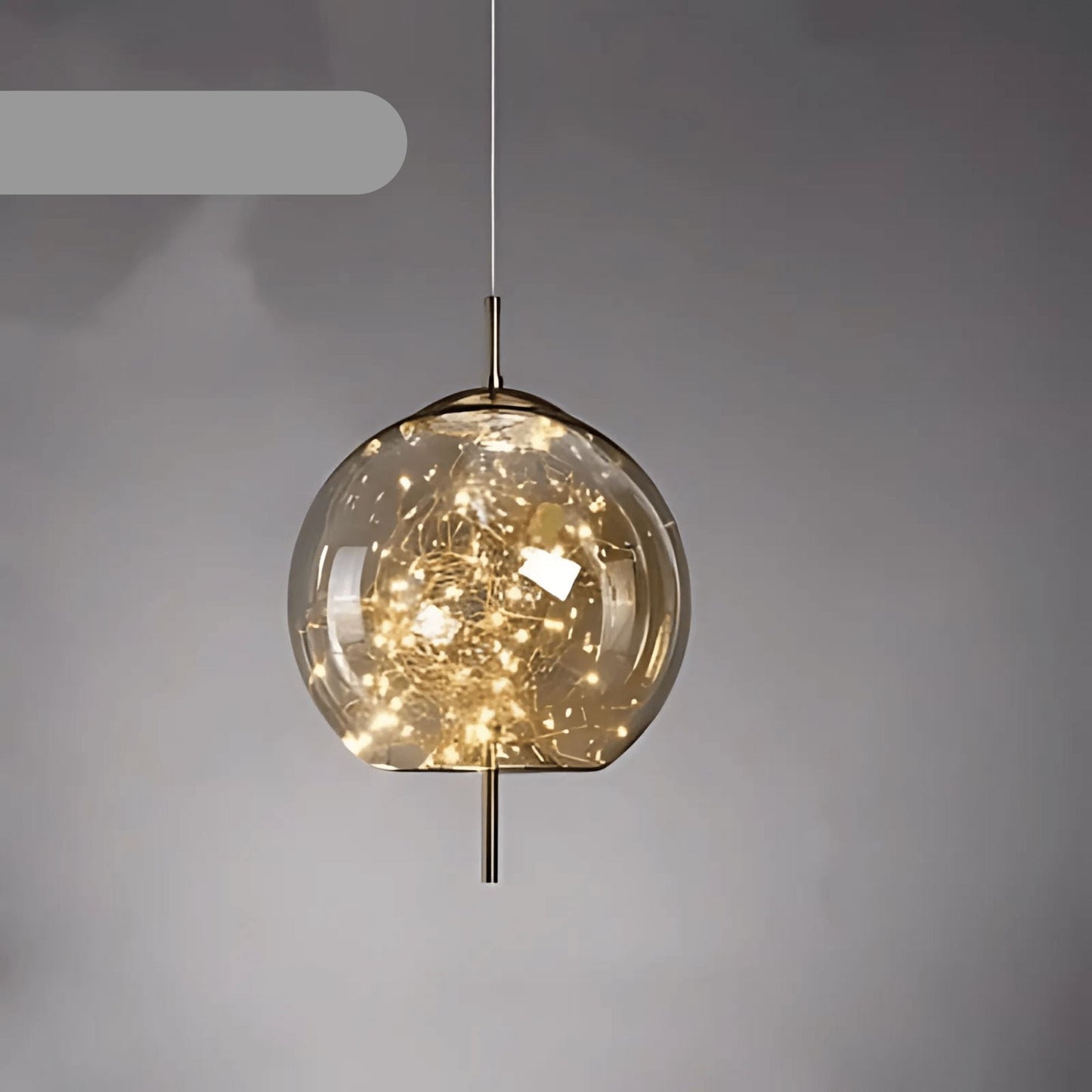 Norvo | Elegant hengende lampe med glasskjerm og fe-motiv