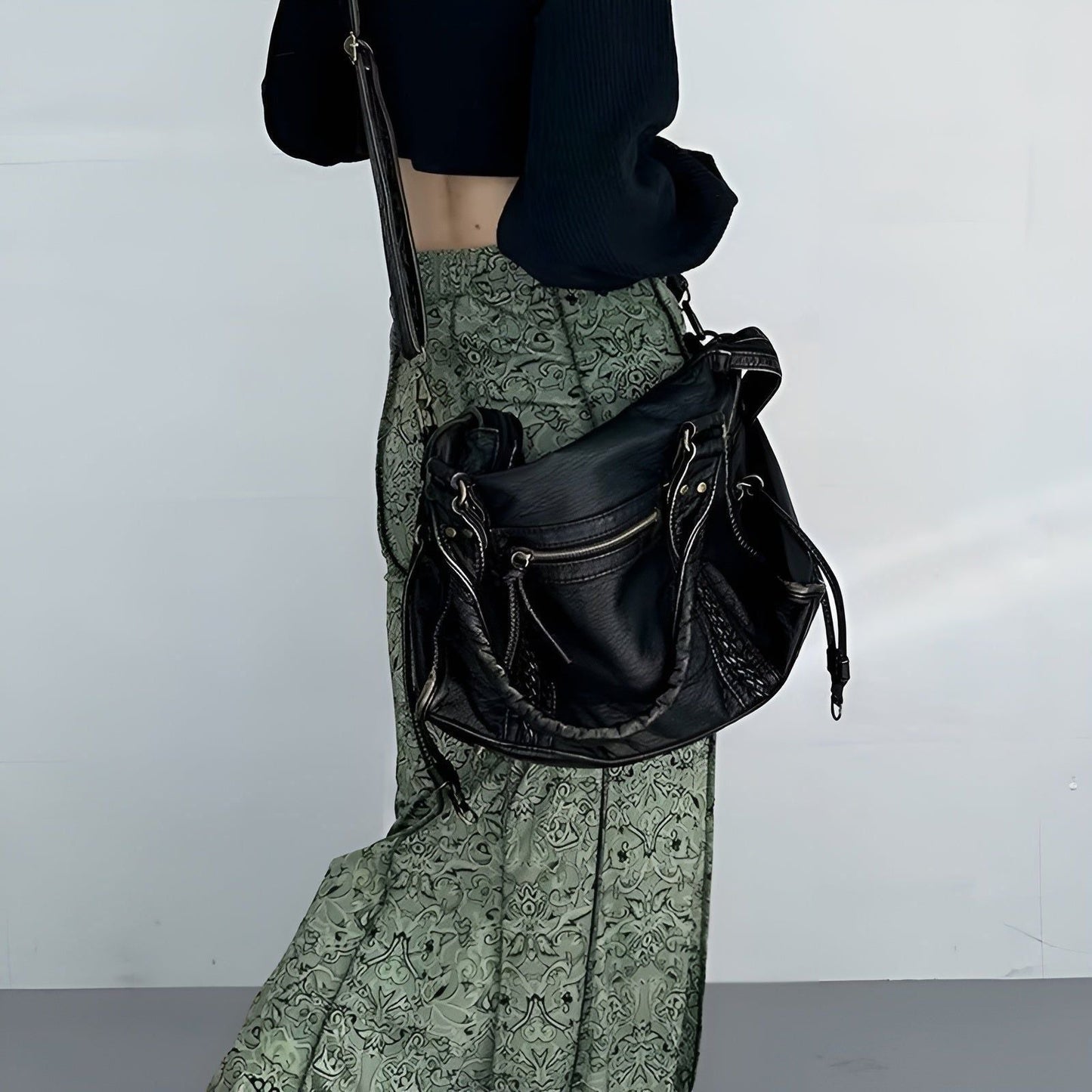 Norvo | Ekte skinn skulderveske – Elegant og slitesterk håndveske for arbeid og hverdagsbruk