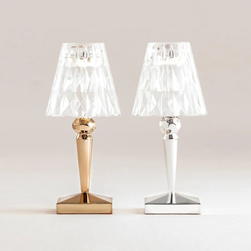 CrystalLuxe Bordlampe - Elegant Krystall Bordbelysning Norvo