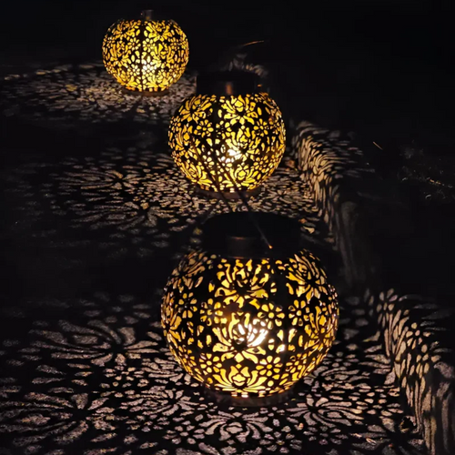 RadiantGlow – Vanntett LED hagebelysning med solpanel Norvo
