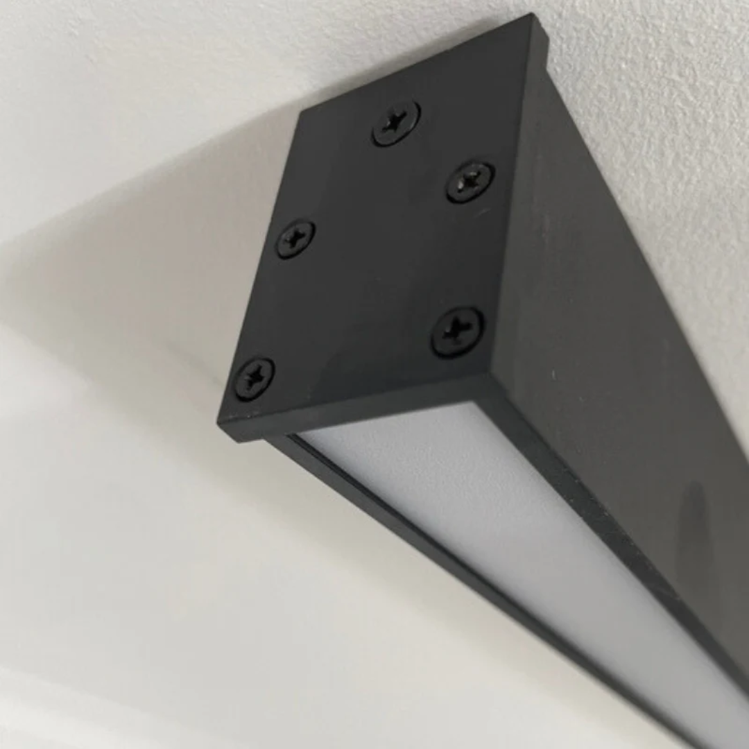 Norvo | Industriell Linear LED Taklampe - Stratum