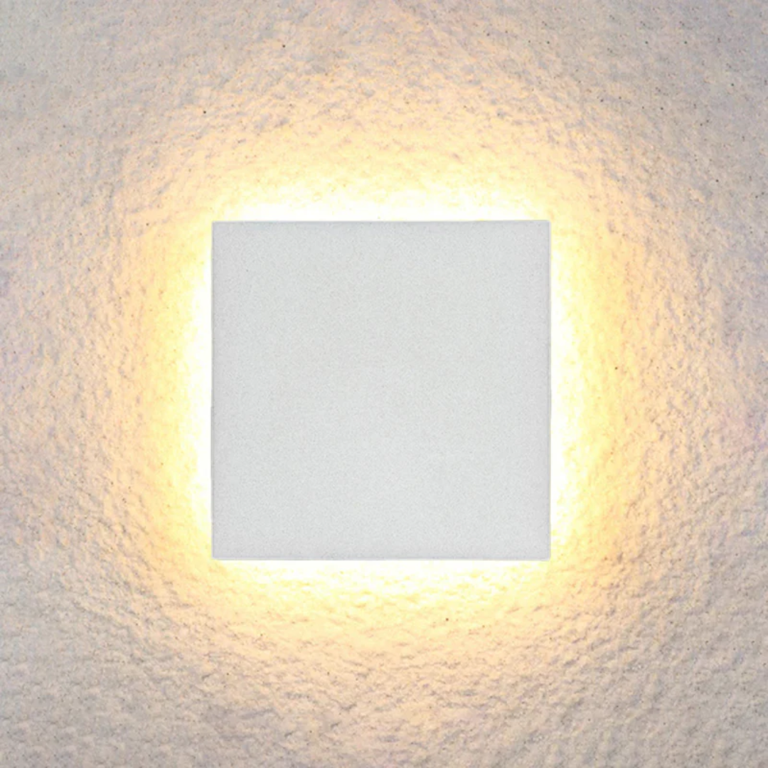Tight LED Vegglampe for Moderne Interiør Norvo