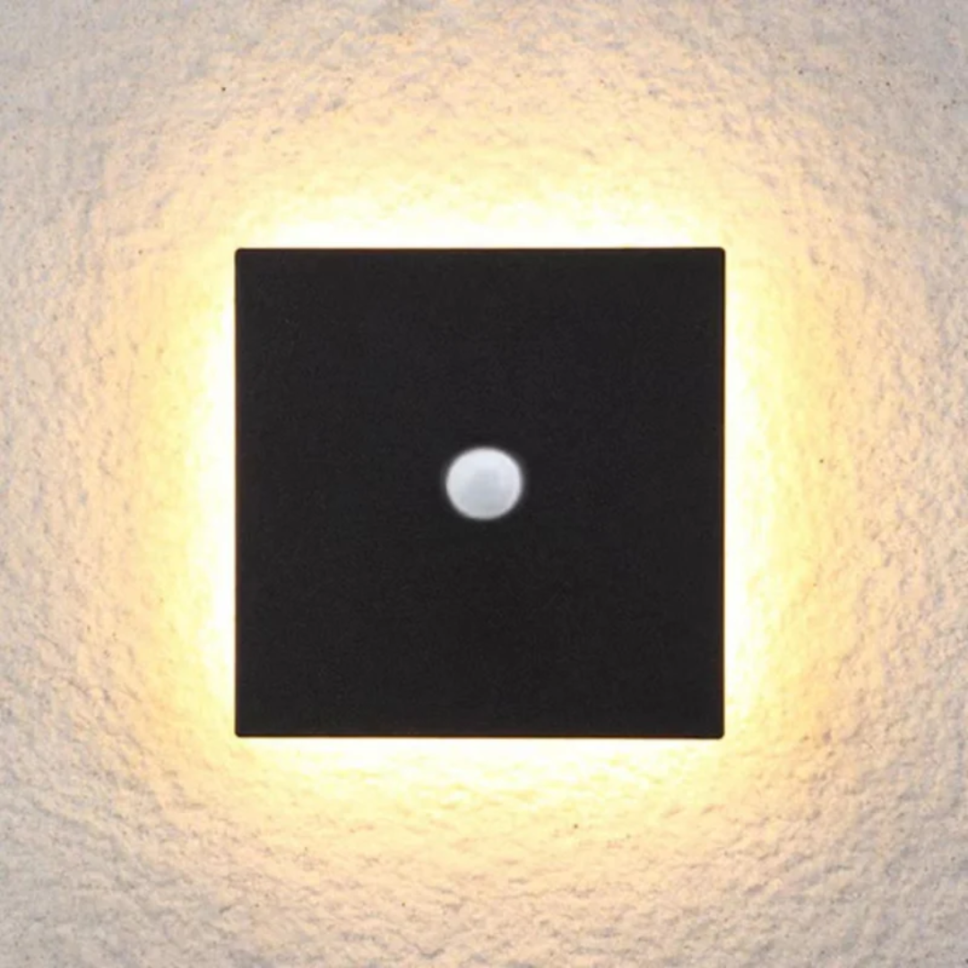 Tight LED Vegglampe for Moderne Interiør Norvo