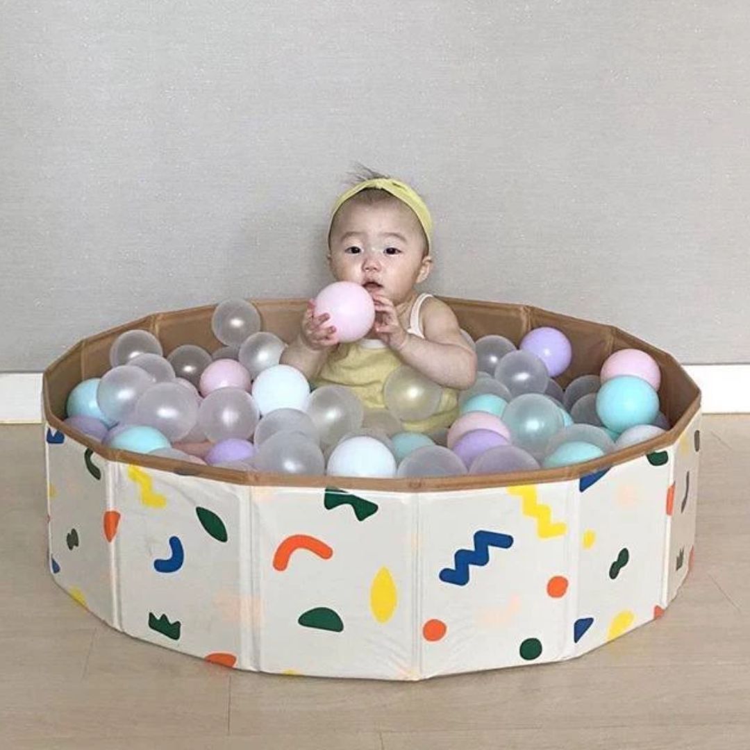 Norvo | Safe Play – Lekekasse for babyer og småbarn med fargerike mønstre