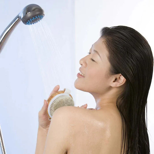 Norvo | Bærekraftig Kroppsbørste | For mild eksfoliering og hudpleie