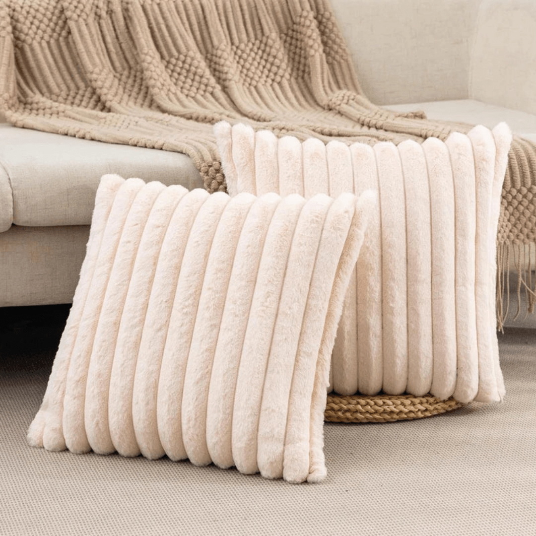 Norvo | Ultra-myke dekorative putevar 45×45 cm laget av plysj