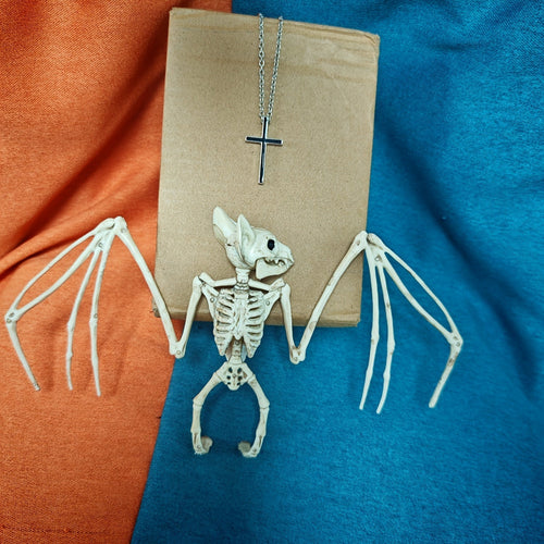 Norvo | SpookySkeleton – Gothic Veggkunst Hengesmykke for Halloween