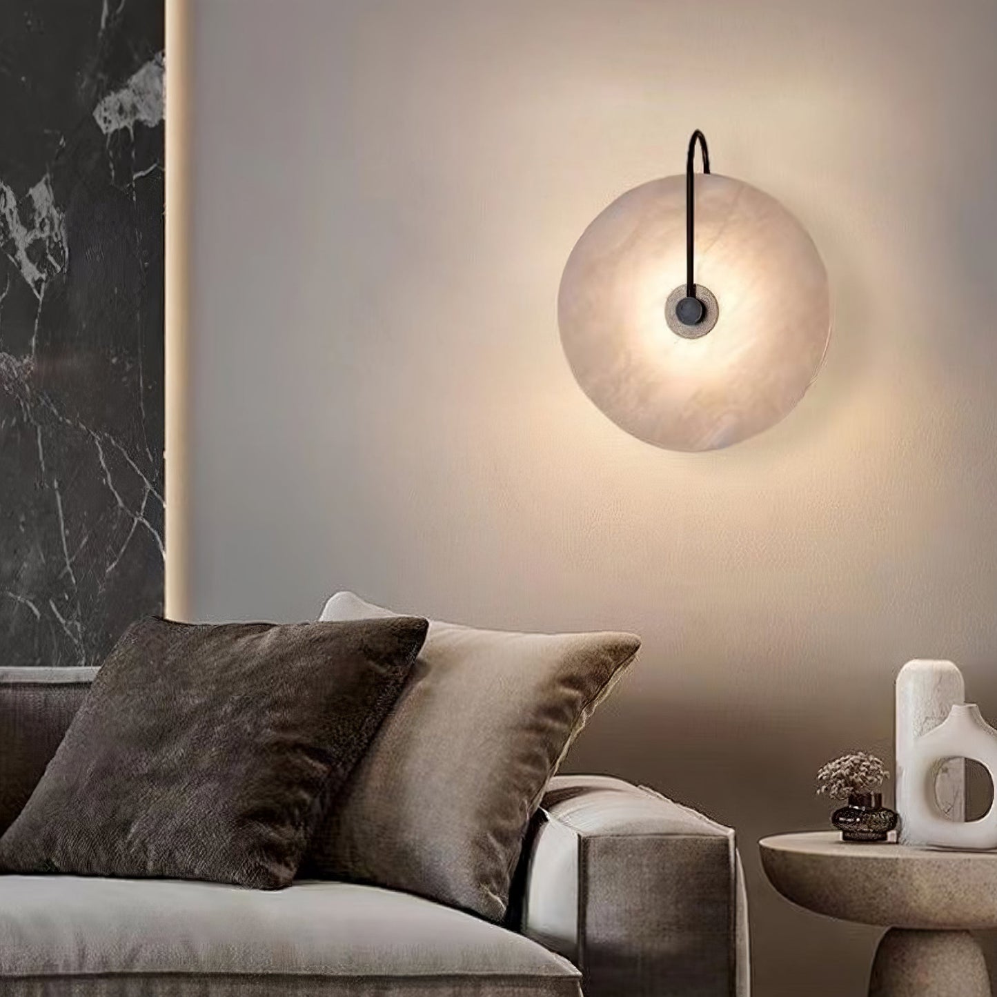 Norvo | Hvit Alabaster Vegglampe