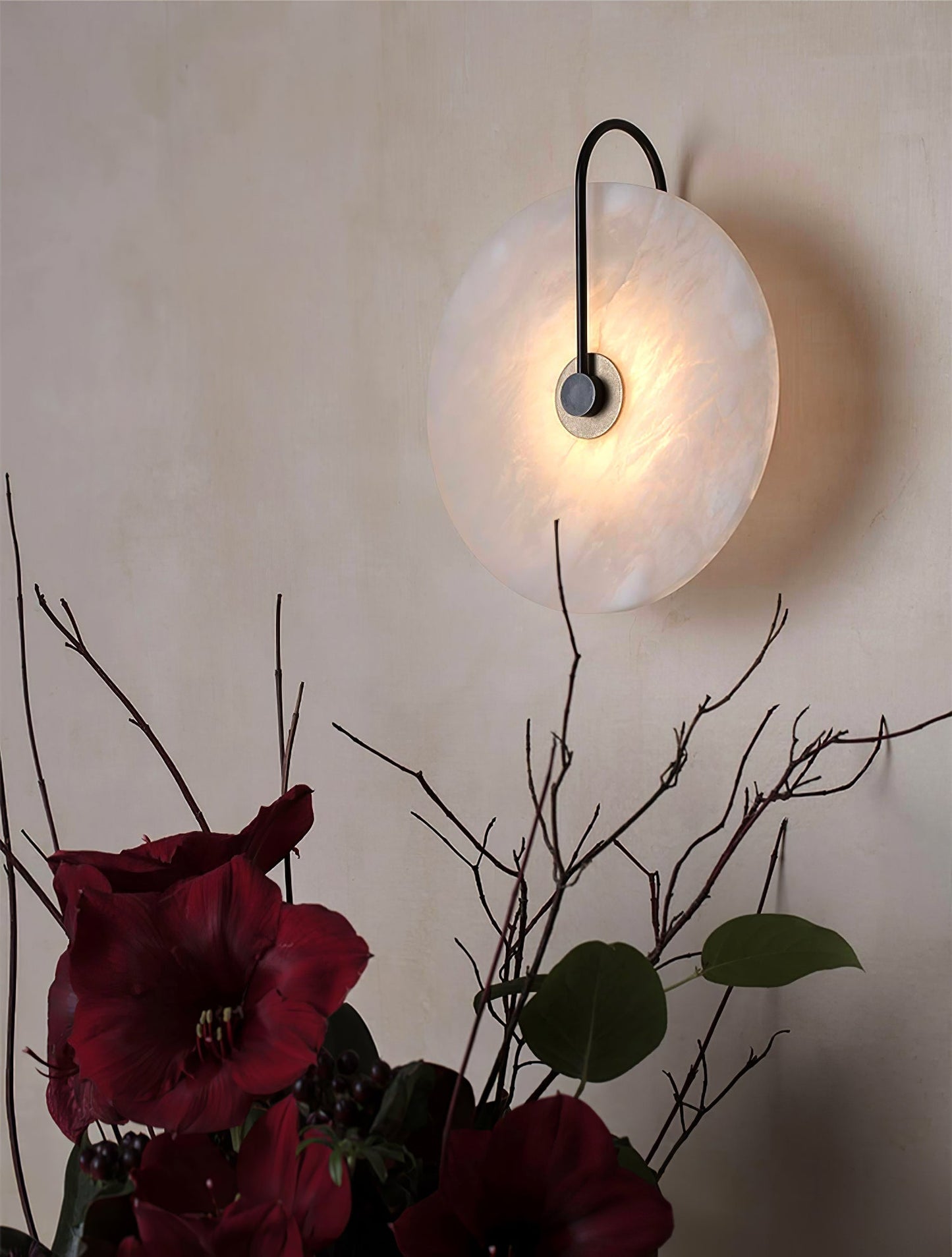 Norvo | Hvit Alabaster Vegglampe
