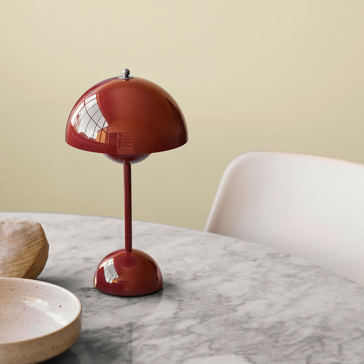 LunarGlow bordlampe - Dimbar LED-belysning for ethvert interiør Norvo