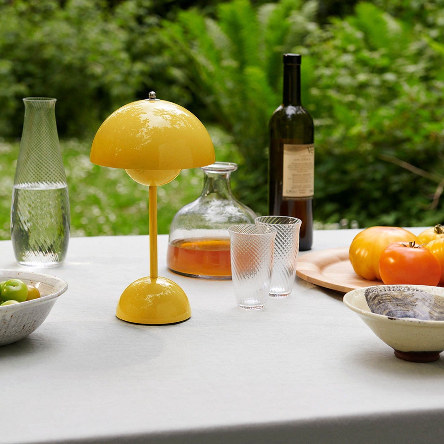 LunarGlow bordlampe - Dimbar LED-belysning for ethvert interiør Norvo