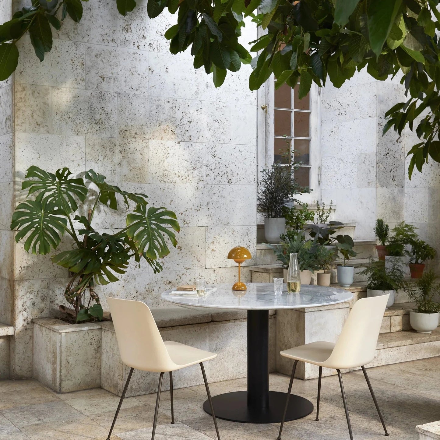 Norvo | Retro Flowerlight - Trådlampe med oppladbart batteri