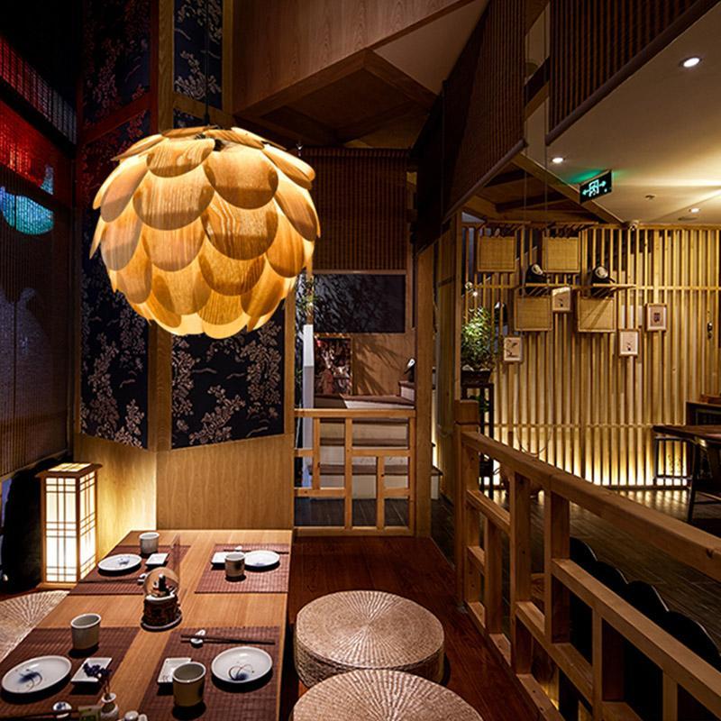 Norvo | PineappleGlow pendellampe - Luksuriøs pendellampe i tre i ananasform