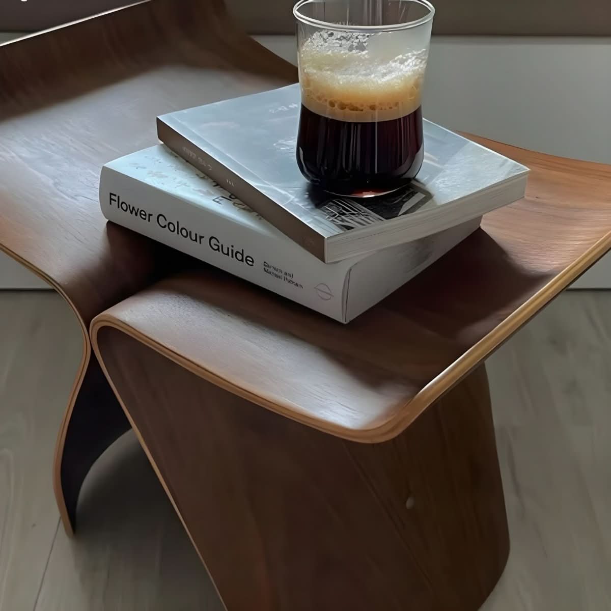 Norvo | Minimalist solid wood bench for timeless living