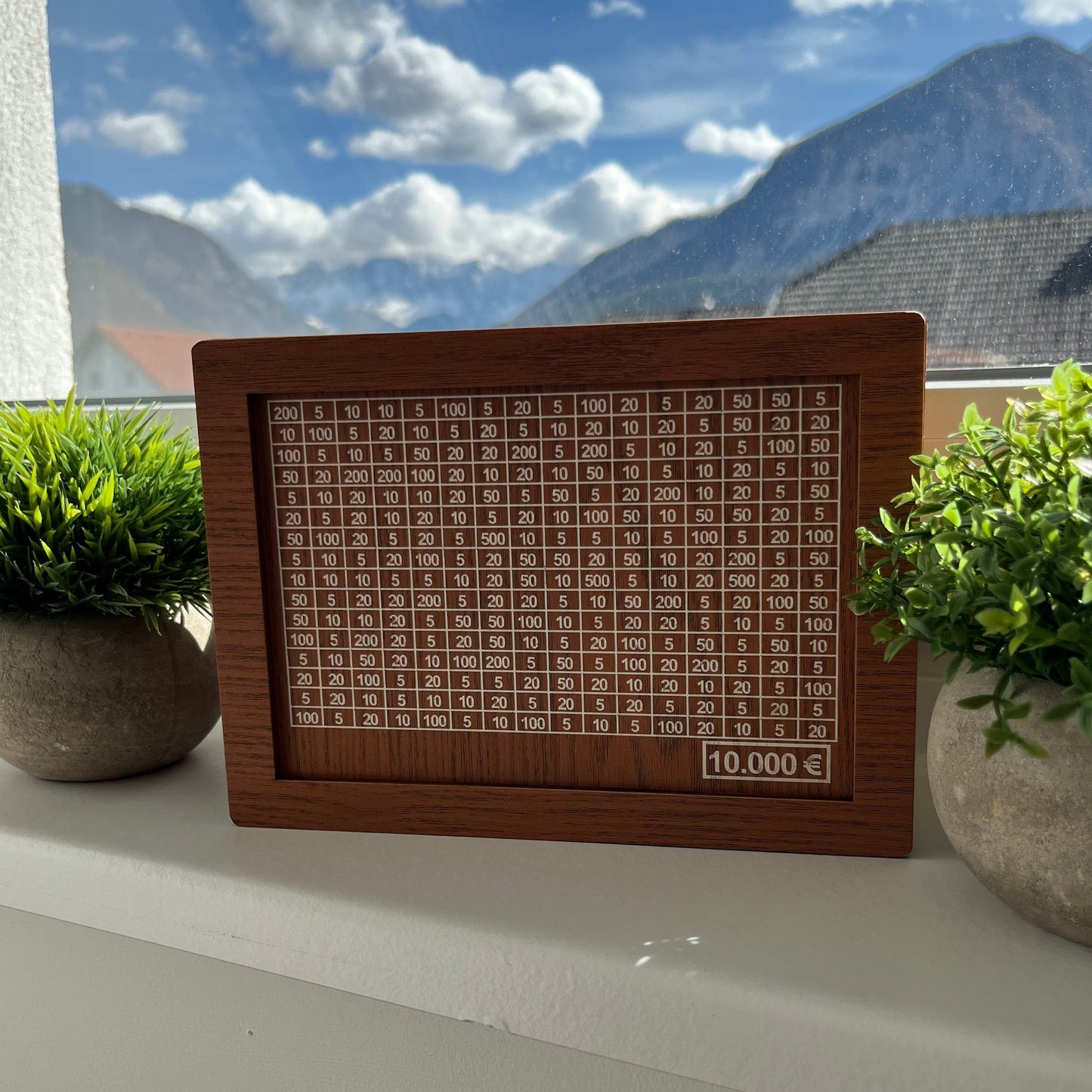 Norvo | CashNest Motivert Spare Tracker