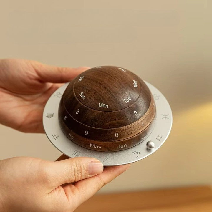 Norvo | Cosmic Cycle Minimalist Roterende Trekkalender