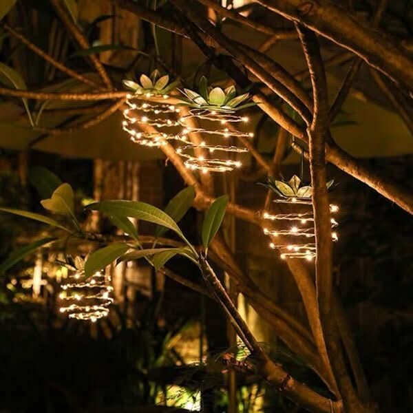 Norvo | Solar Pineapple Garden Lantern with Warm LED Light 28cm