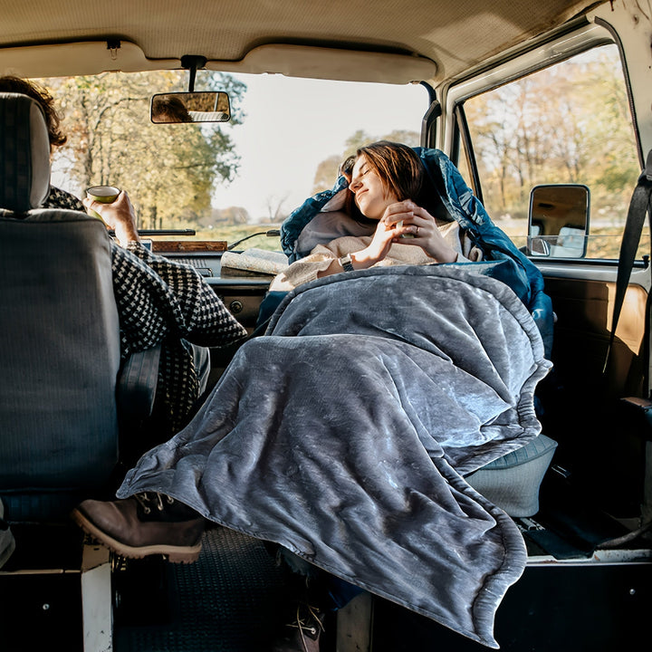 12V Oppvarmet Bilteppe - Mykt Flanellteppe med Overoppheting Beskyttelse for Bil og Camping | Norvo