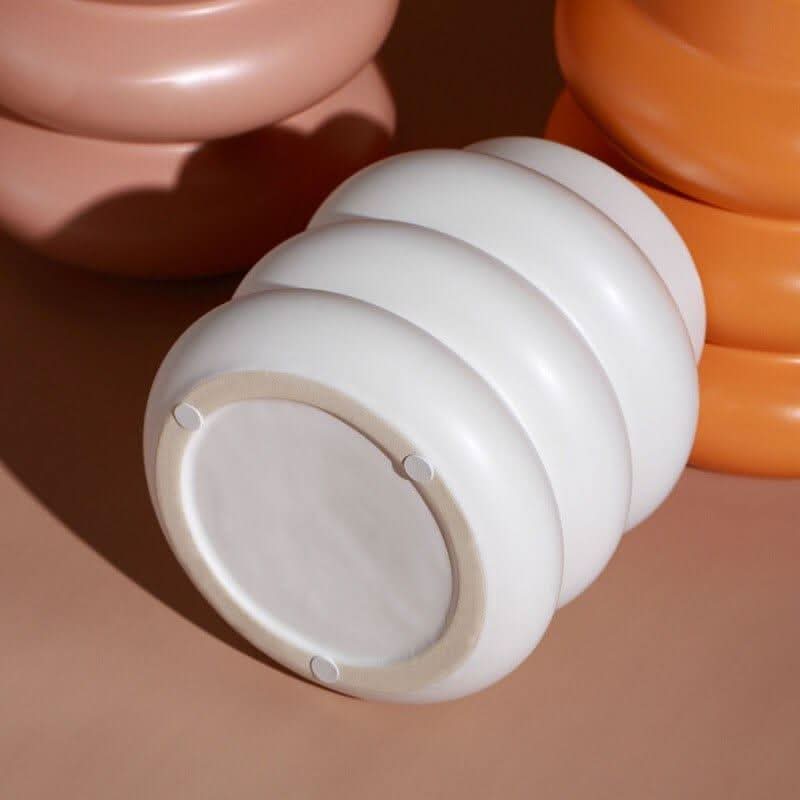 Norvo | AREVA – Elegant keramisk vase for stilige aksenter