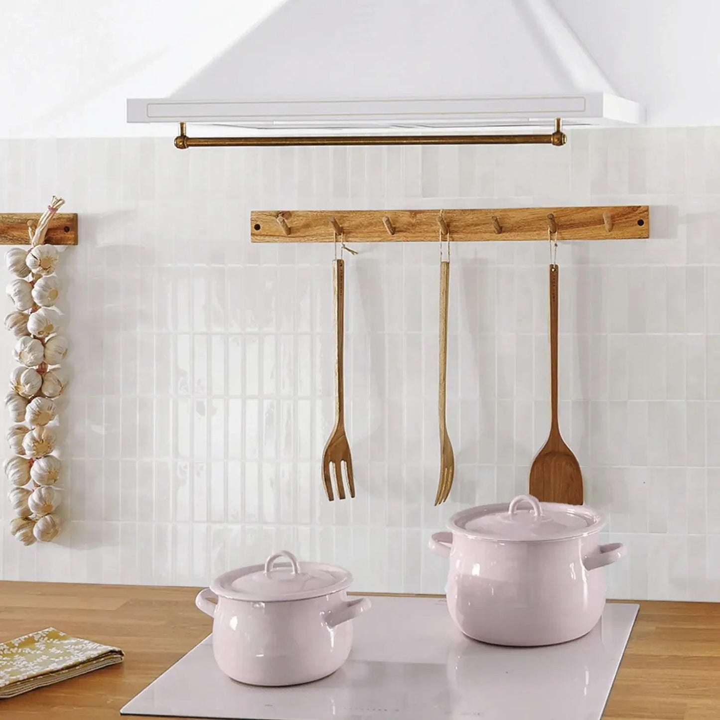 Norvo | MegaEasyTiles — Gi hjemmet ditt livlig 3D-stil kraft på noen minutter uten frustrasjon eller rot!