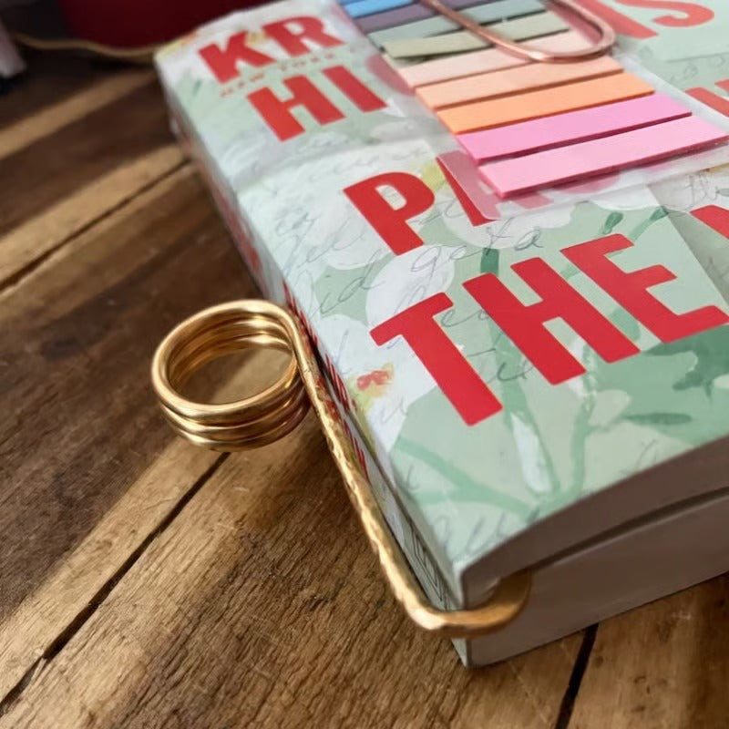 Norvo | GripLux Ring Holder — Smertfri lesing i luksuriøs stil som slapper av tommelen din og holder boken åpen (3 stykker)