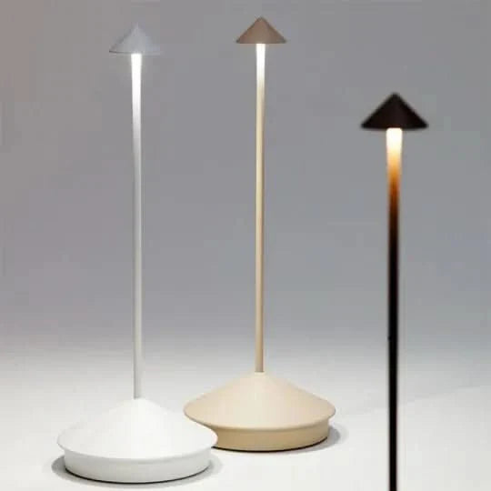 Norvo | Trådløs Spikelight – Trådløs, dimbar LED-belysning for innendørs og utendørs områder | Værbestandig design