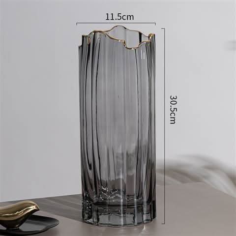 Norvo | CASSINA – Elegant keramikk vase for stilige boligrom
