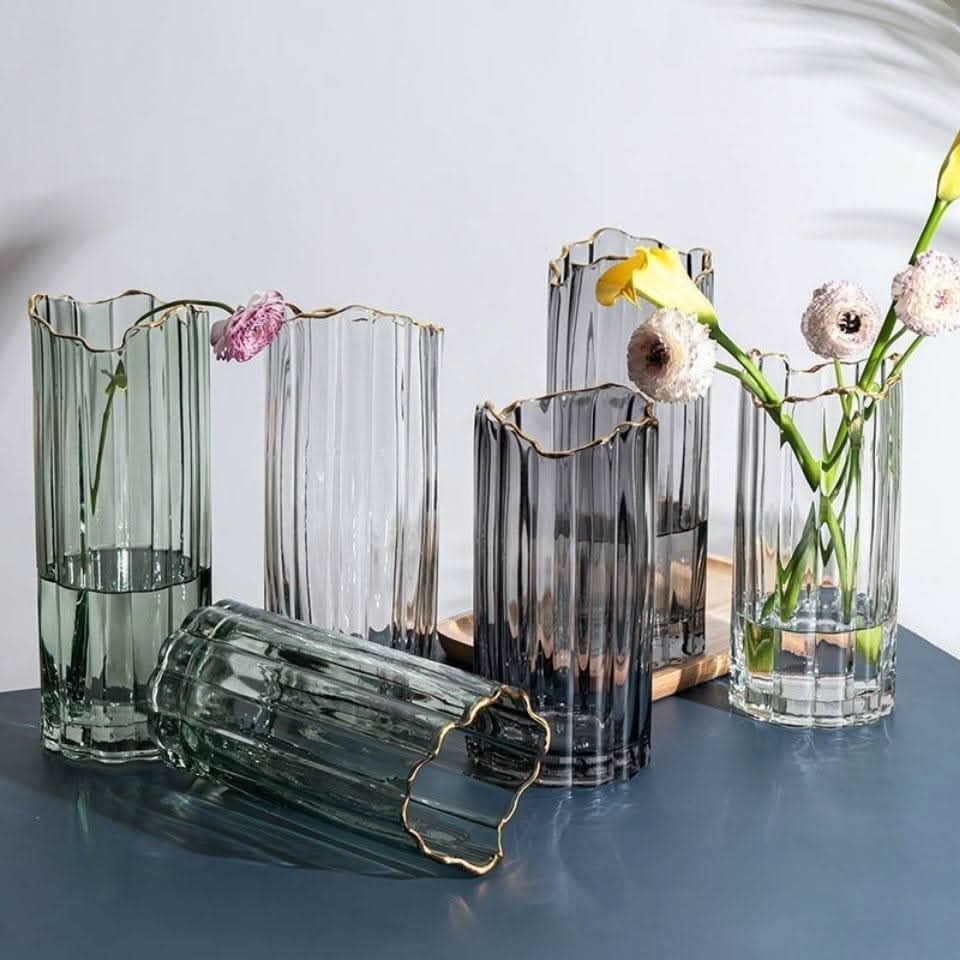 Norvo | CASSINA – Elegant keramikk vase for stilige boligrom