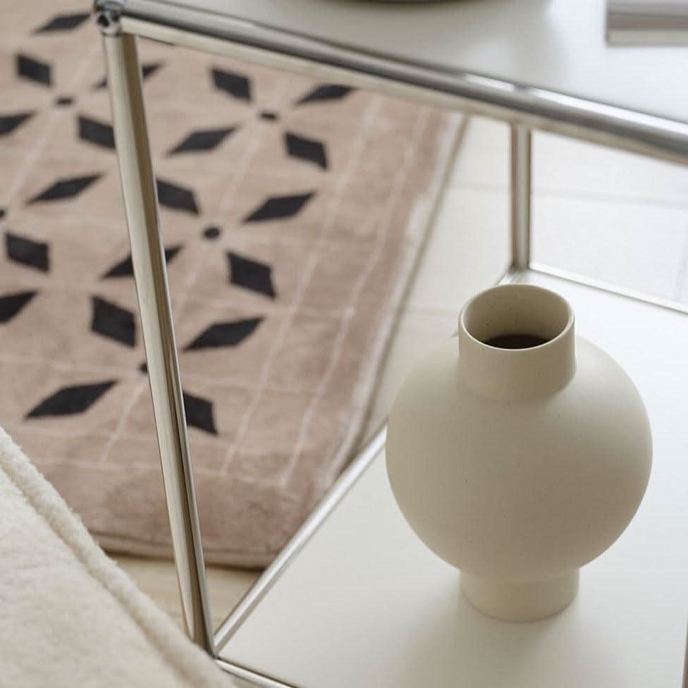 Norvo | BOSHA – Elegant keramikk vase for tidløs estetikk