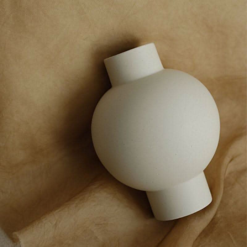Norvo | BOSHA – Elegant keramikk vase for tidløs estetikk