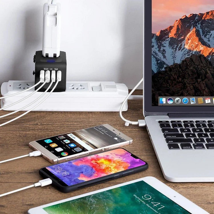 Norvo | Universal 100V-220V Smart Travel Adapter Spenningskonverter