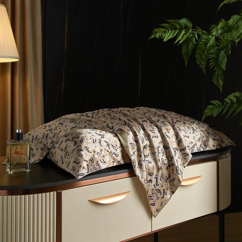 Norvo | Caressence – Mulberry Silke Putetrekk for Luksuriøs Søvnkomfort