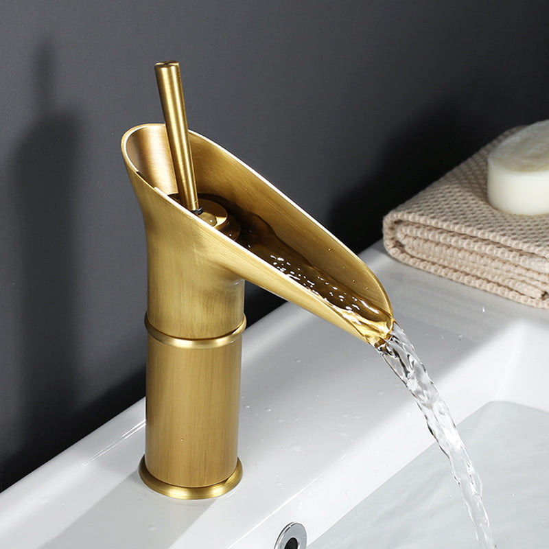 Norvo | CascadeFlow Luxe Vanntfall Basin Mixer Tap