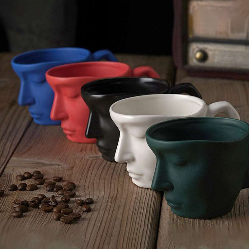 Norvo | Metal Touching Face Creative Ceramic Kiss Kaffekopp, Kunstnerisk Vibe Krus & Tallerken Sett